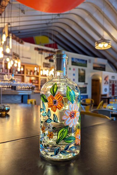 NEW Summer Lantern Paint & Sip at Aquila's Nest Vineyards in Newtown CT | 6.12.25 | 6-8 PM