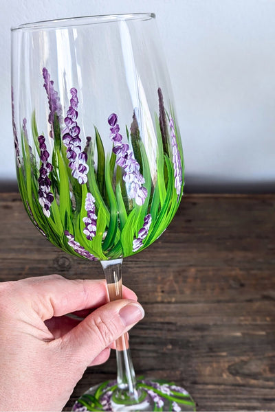 Spring Lavender Glassware Paint & Sip at Paradise Hills Vineyards in Wallingford CT | 4.17.25 | 6-8 PM