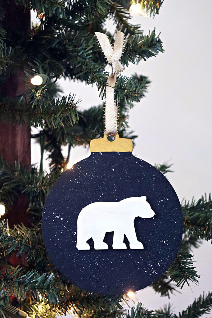 *HOLIDAY PREVIEW* Winter Ornament Paint and Sip at Spyglass Brewing Co. in Nashua NH | 12.21.23 | 6-8 PM