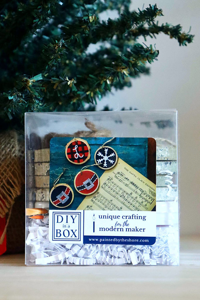 DIY in a BOX | Santa Belt Ornament Set